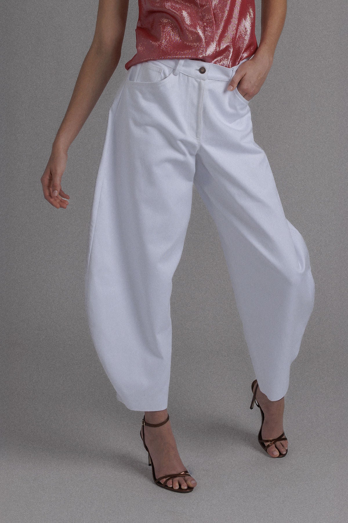 WHITE BALLON DENIM PANTS