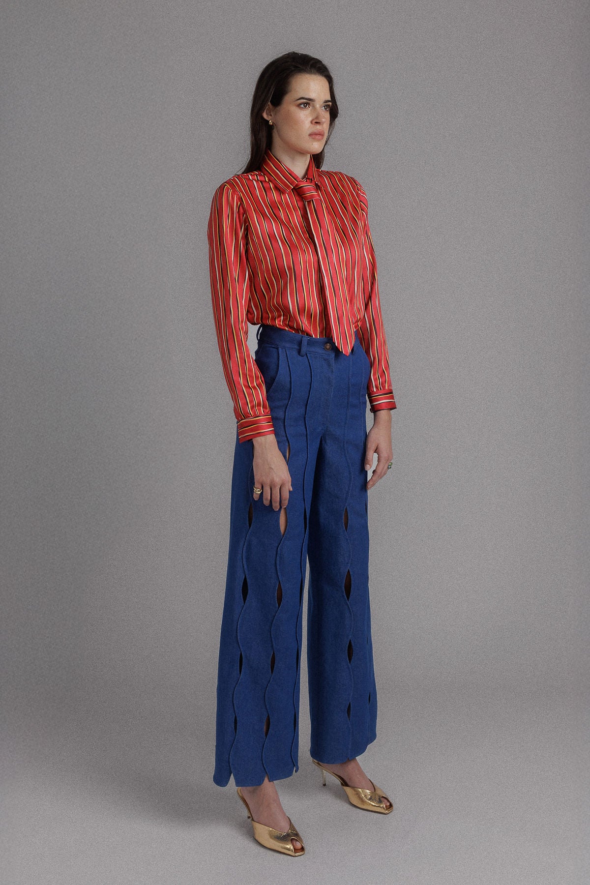 MEDIUM BLUE IRREGULAR STRIPED DENIM PANTS