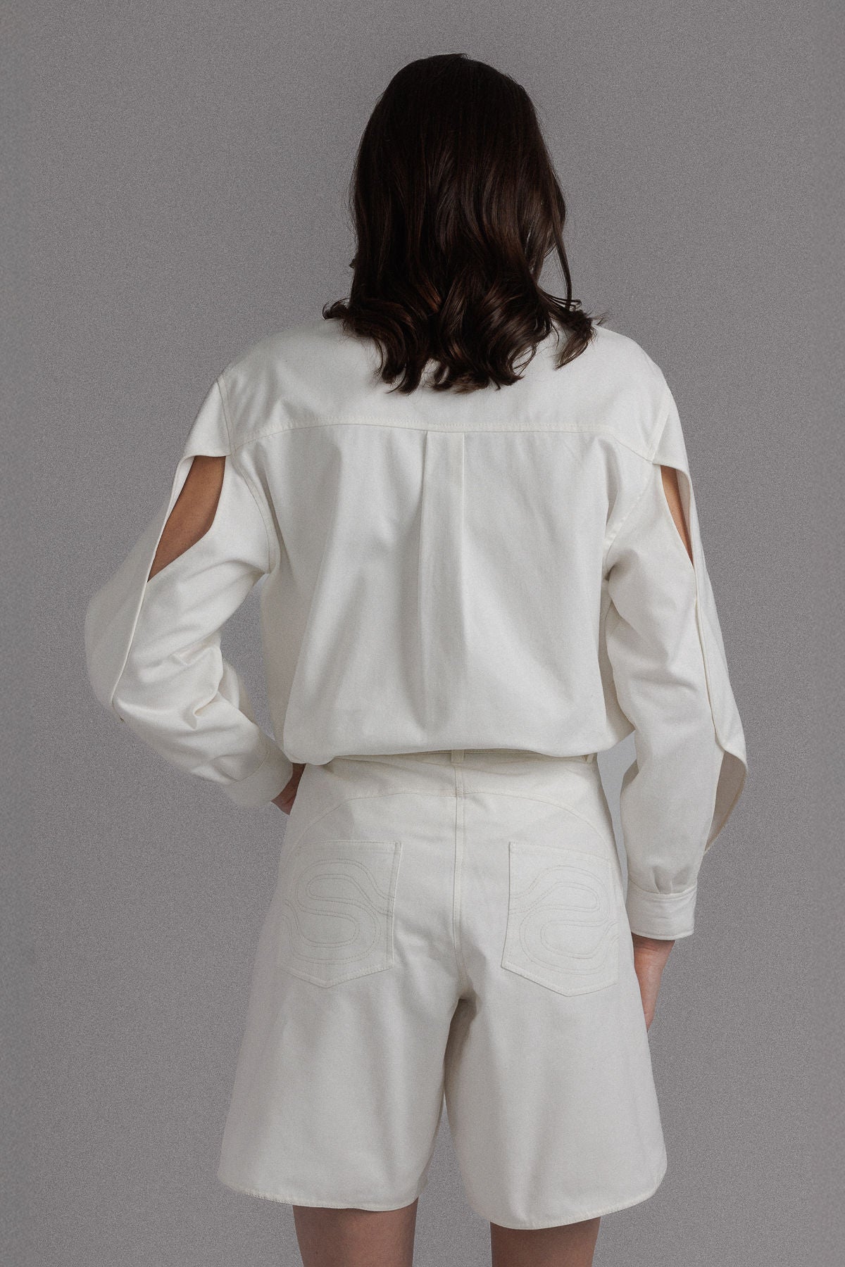 OFF WHITE ASYMMETRIC SHIRT