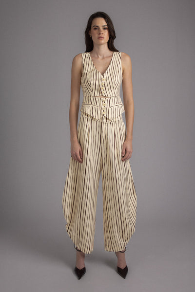 BUTTER PRINTED ILLUSION FRONT VEST