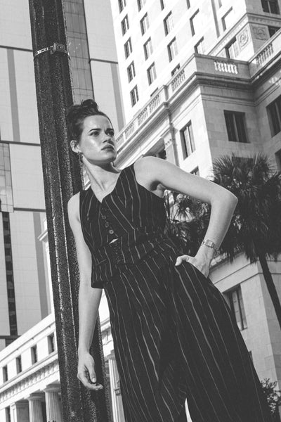 BLACK PRINTED ILLUSION FRONT VEST