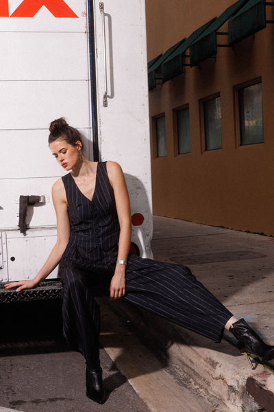 BLACK PRINTED ILLUSION FRONT VEST