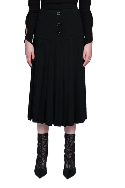 Pleated Black Skirt - Shantall Lacayo