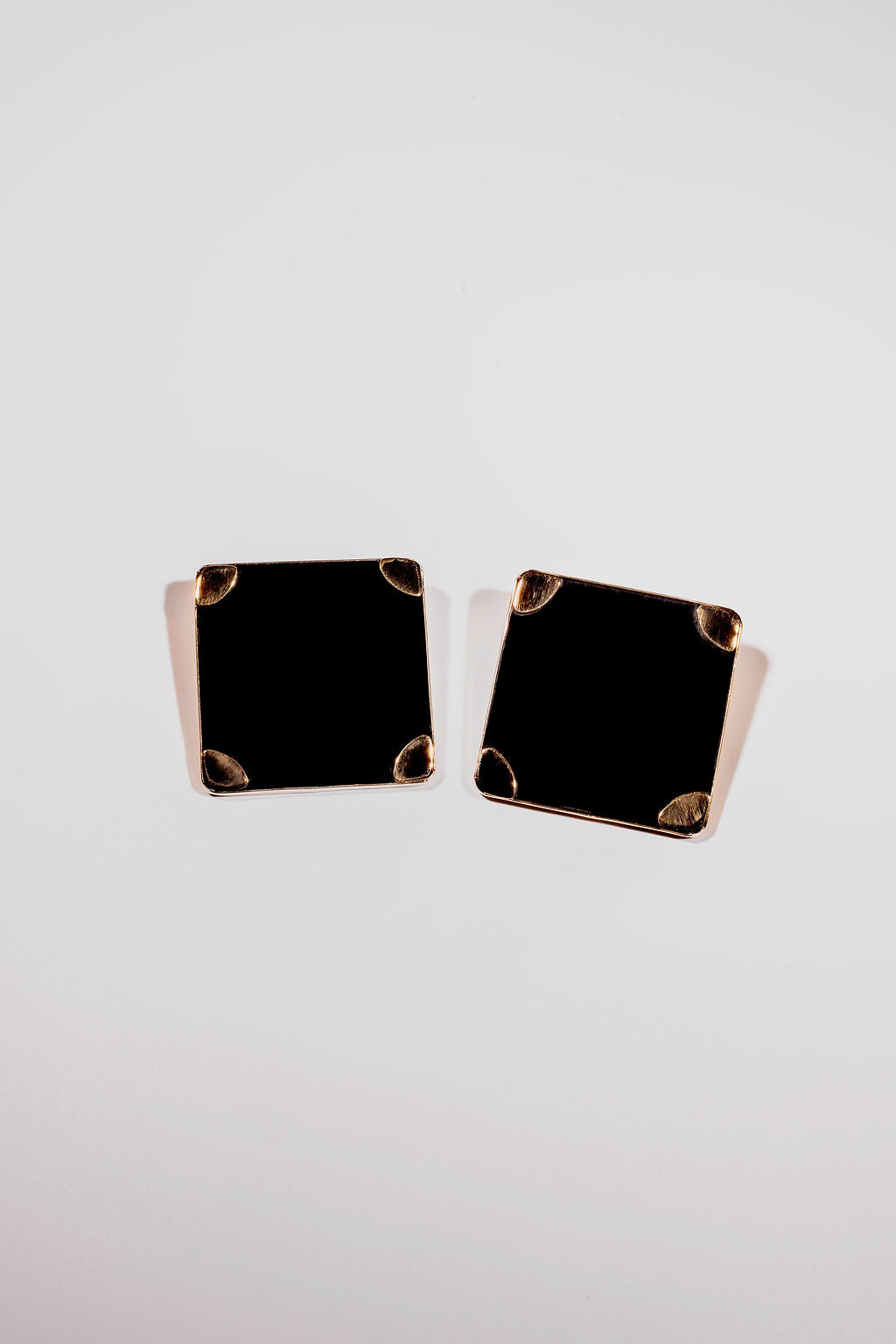 SQUARE BLACK ART DECO  Clip-on Earrings - Shantall Lacayo